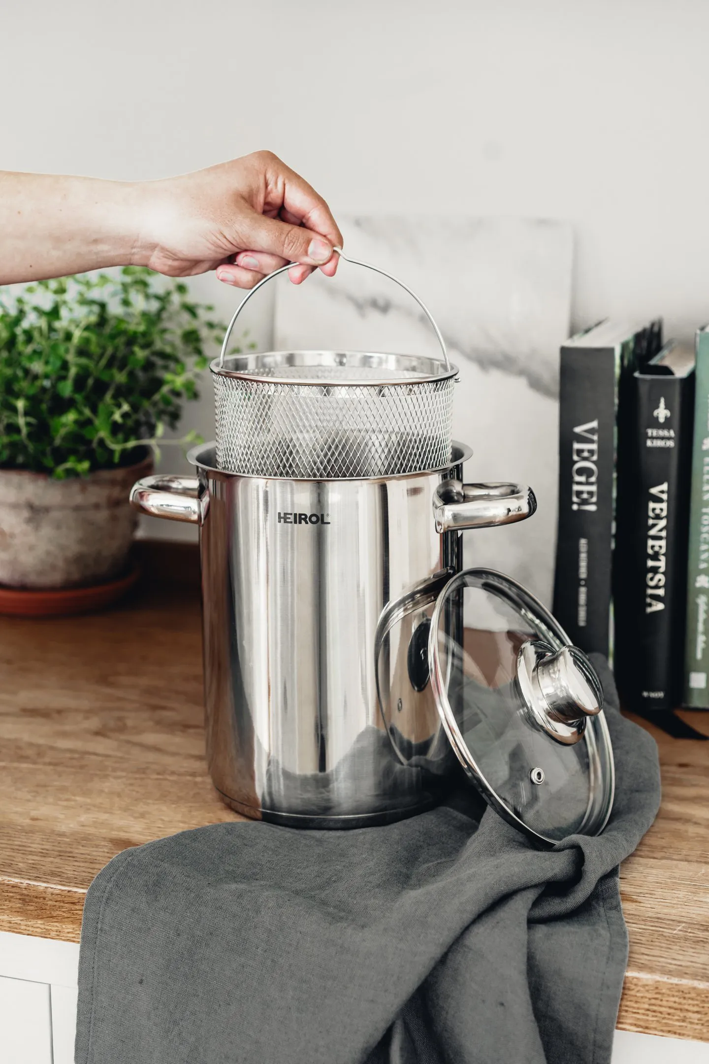 Casserole à asperges avec insert Steely Heirol, 4 litres Heirol