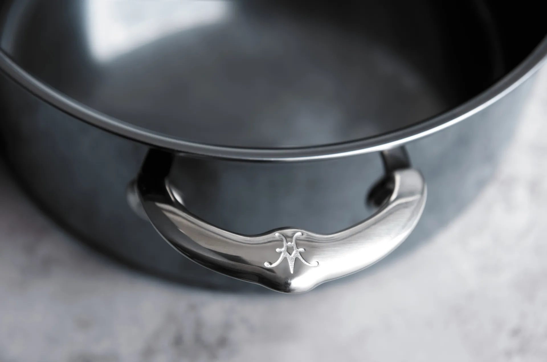 Marmite avec couvercle Hestan Nanobond 2,8 L, Acier inoxydable Hestan