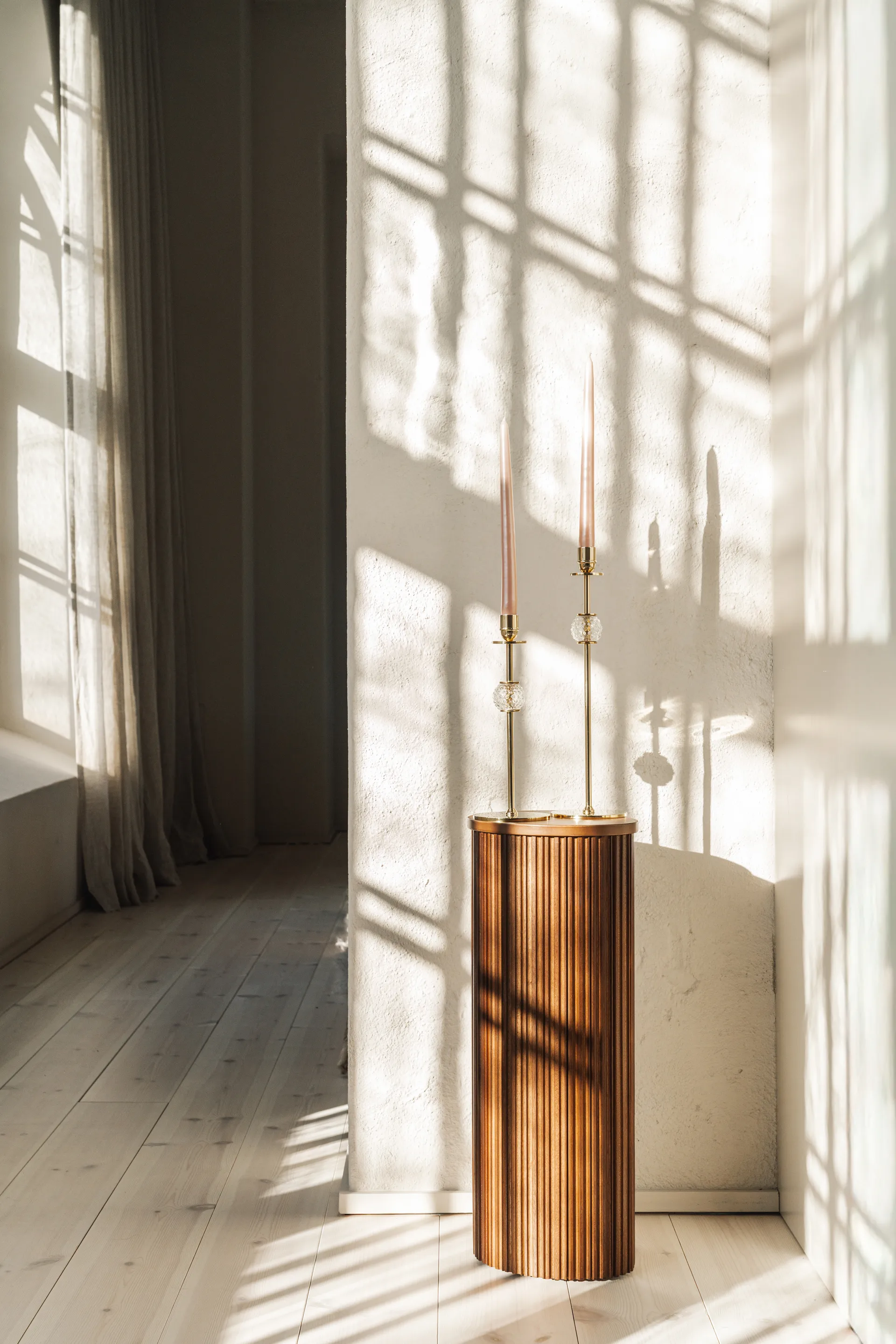 Bougeoir Alba 30 cm, Laiton solide et verre Hilke Collection