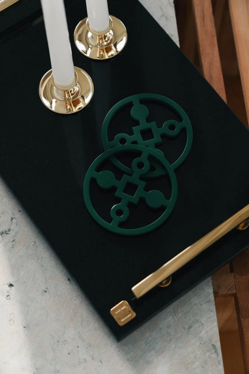 Bougeoir bas Basso, Laiton solide Hilke Collection