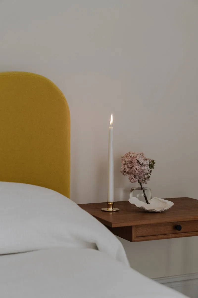 Bougeoir bas Basso, Laiton solide Hilke Collection