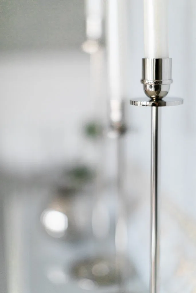 Bougeoir Chiaro Di Luna 30 cm, Laiton nickelé Hilke Collection