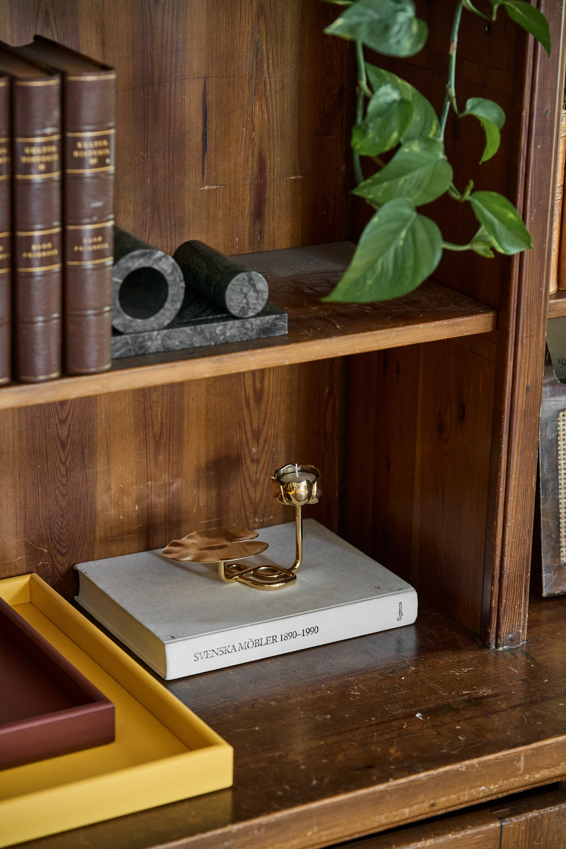 Bougeoir Ninfea No.1, Laiton Hilke Collection