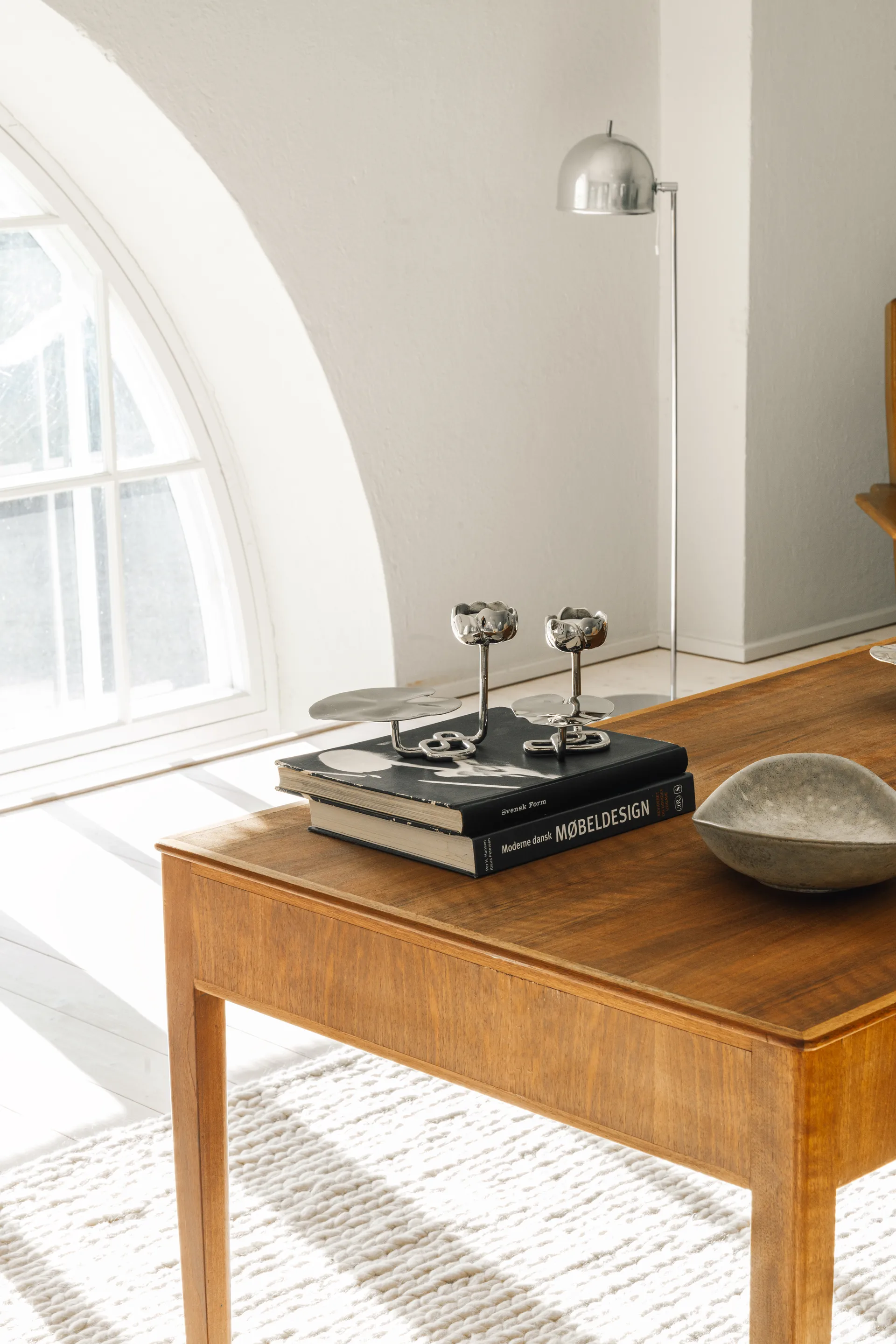 Bougeoir Ninfea No.2, Laiton nickelé Hilke Collection