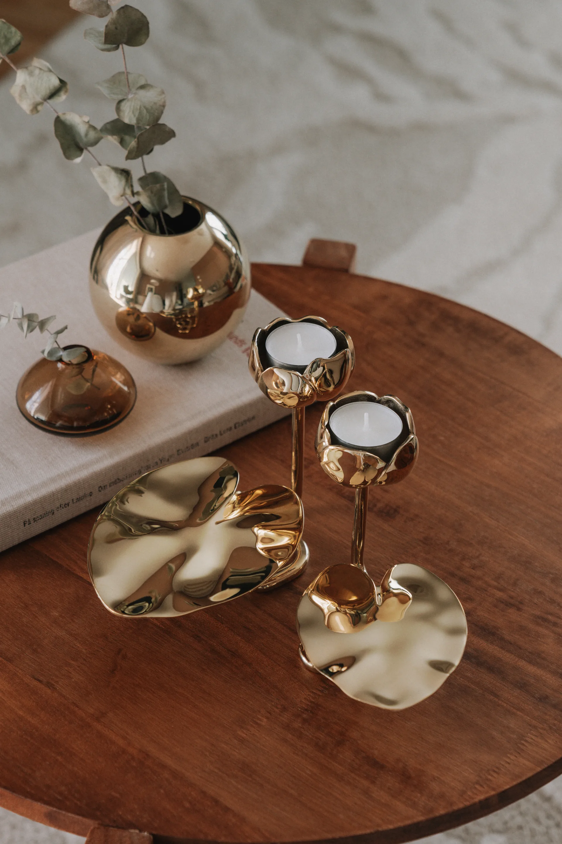 Bougeoir Ninfea No.2, Laiton Hilke Collection