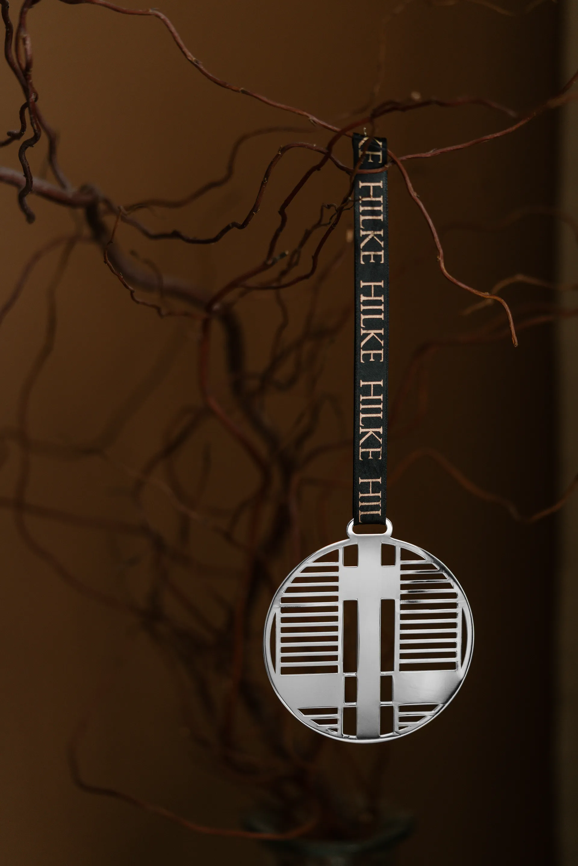 Piano arbre pour bijoux, Laiton nickelé Hilke Collection