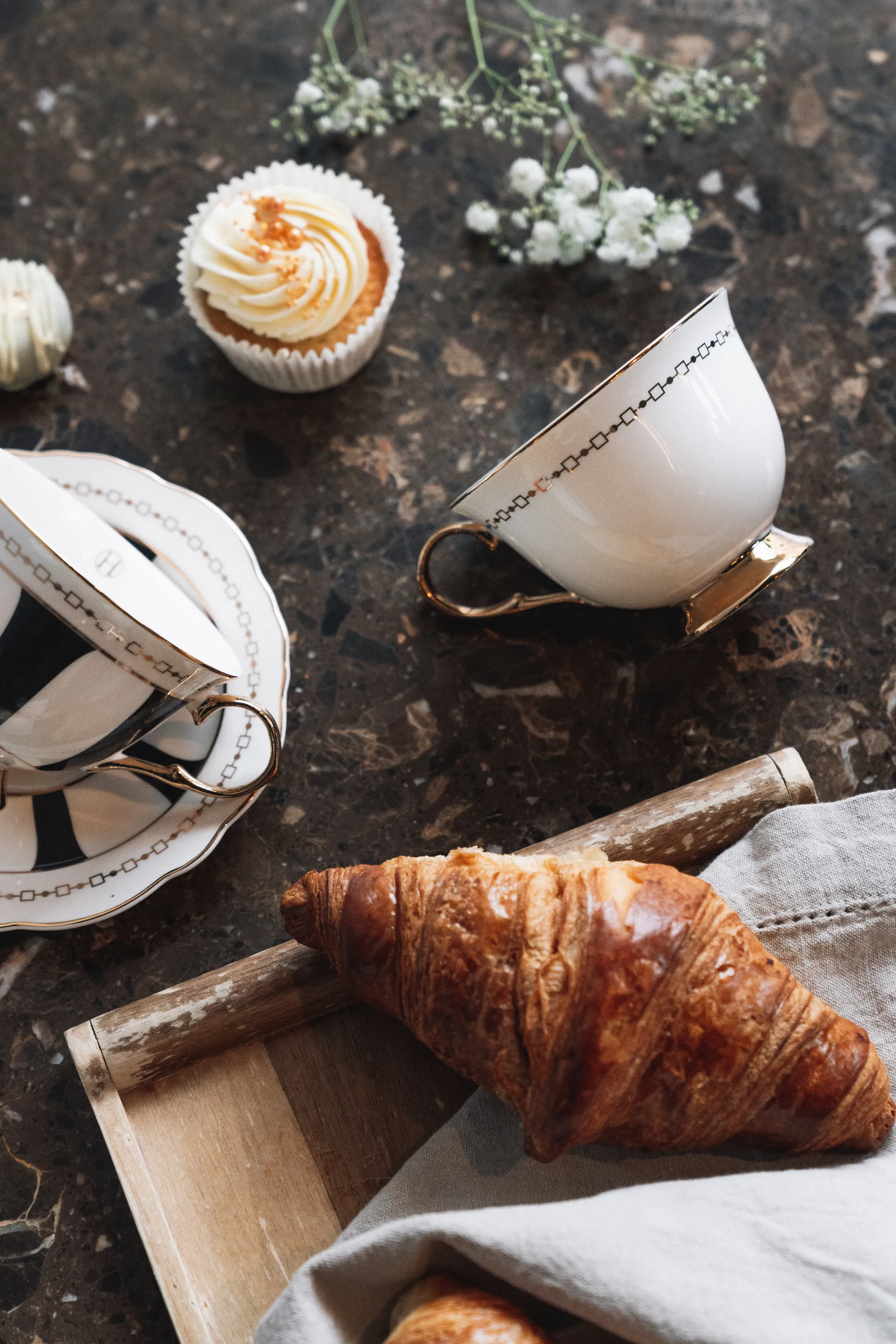 Tasse avec soucoupe Anima Bianco, 22 cl Hilke Collection