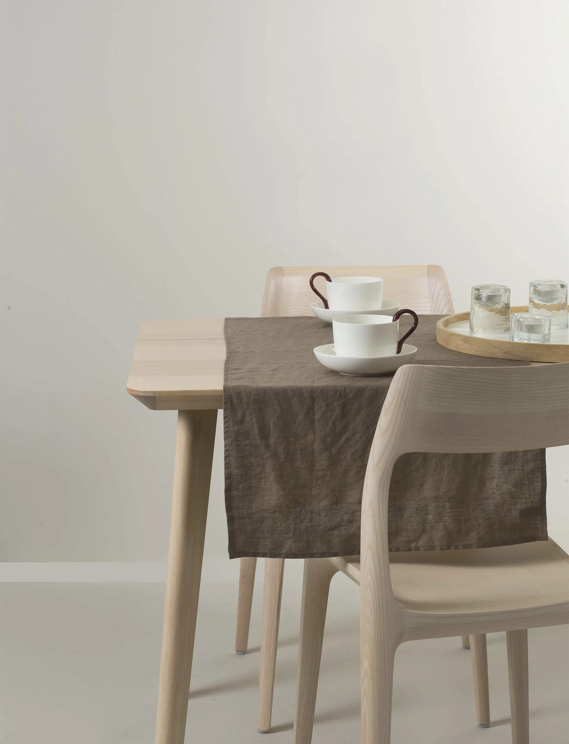 Chemin de table Sunshine 50x145 cm, Coffee Himla