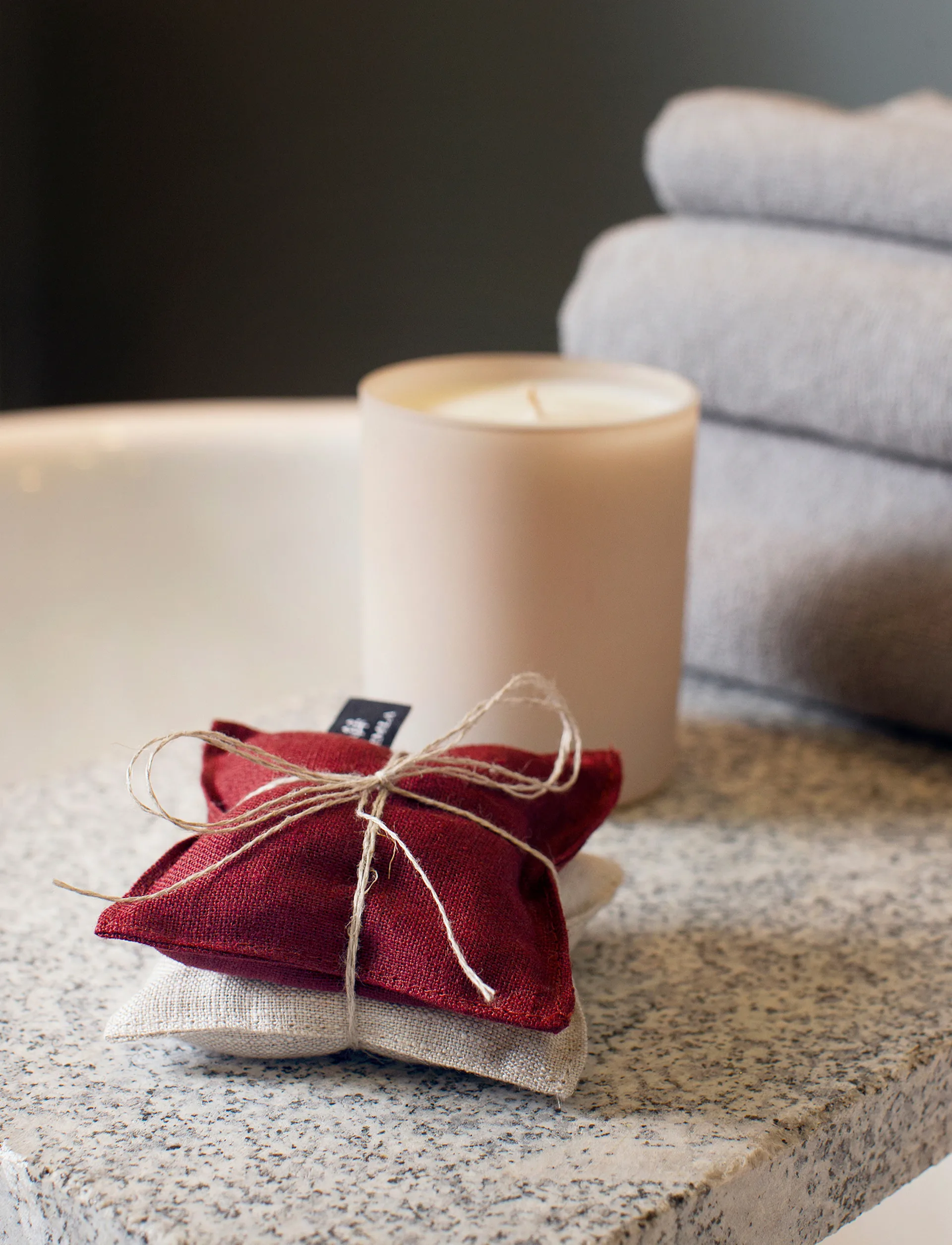 Coussin parfumé à la lavande 9x9 cm, Flocons d'avoine à la canneberge Himla