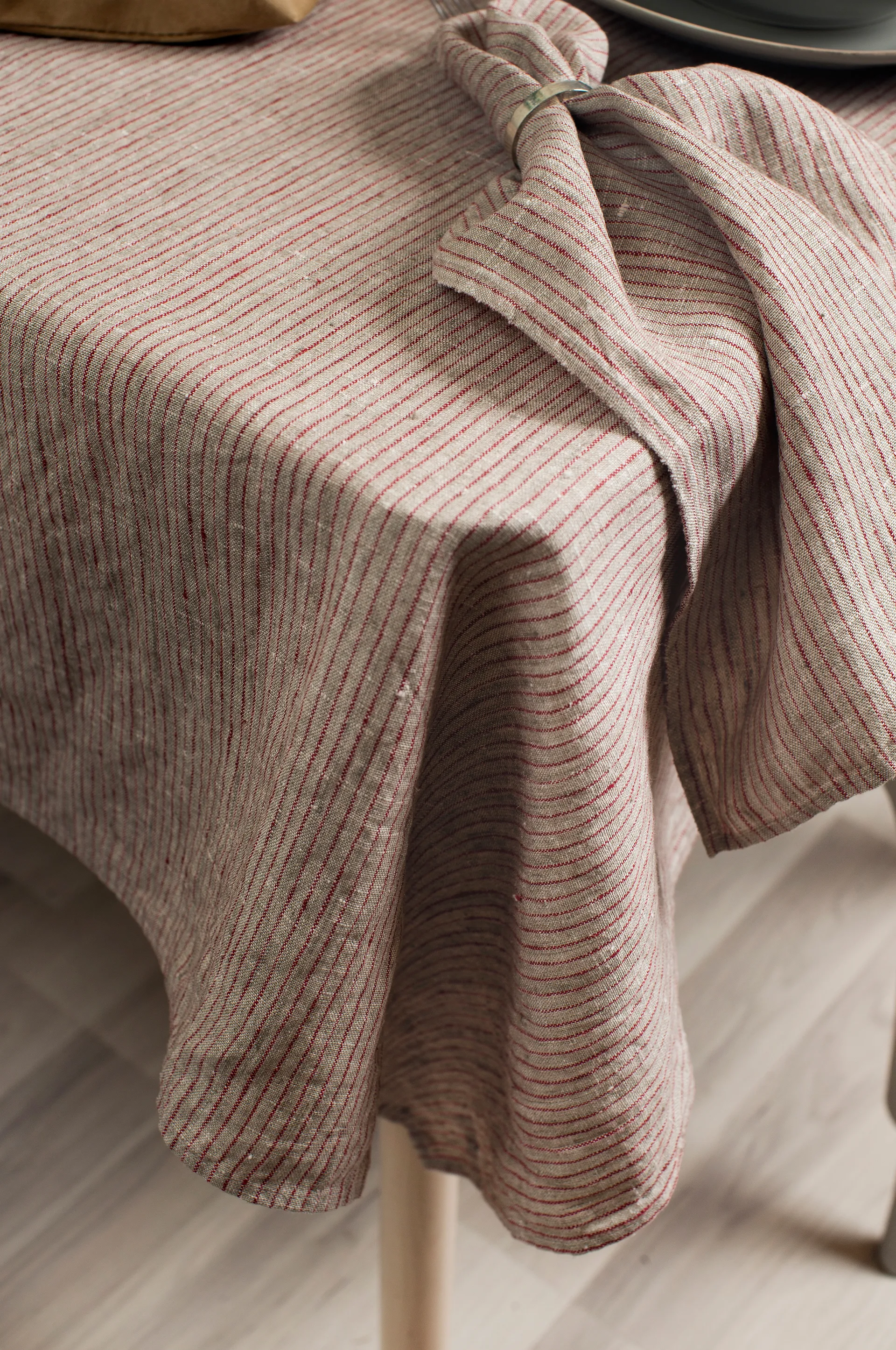 Nappe Linus 145x250 cm, True red-natural Himla