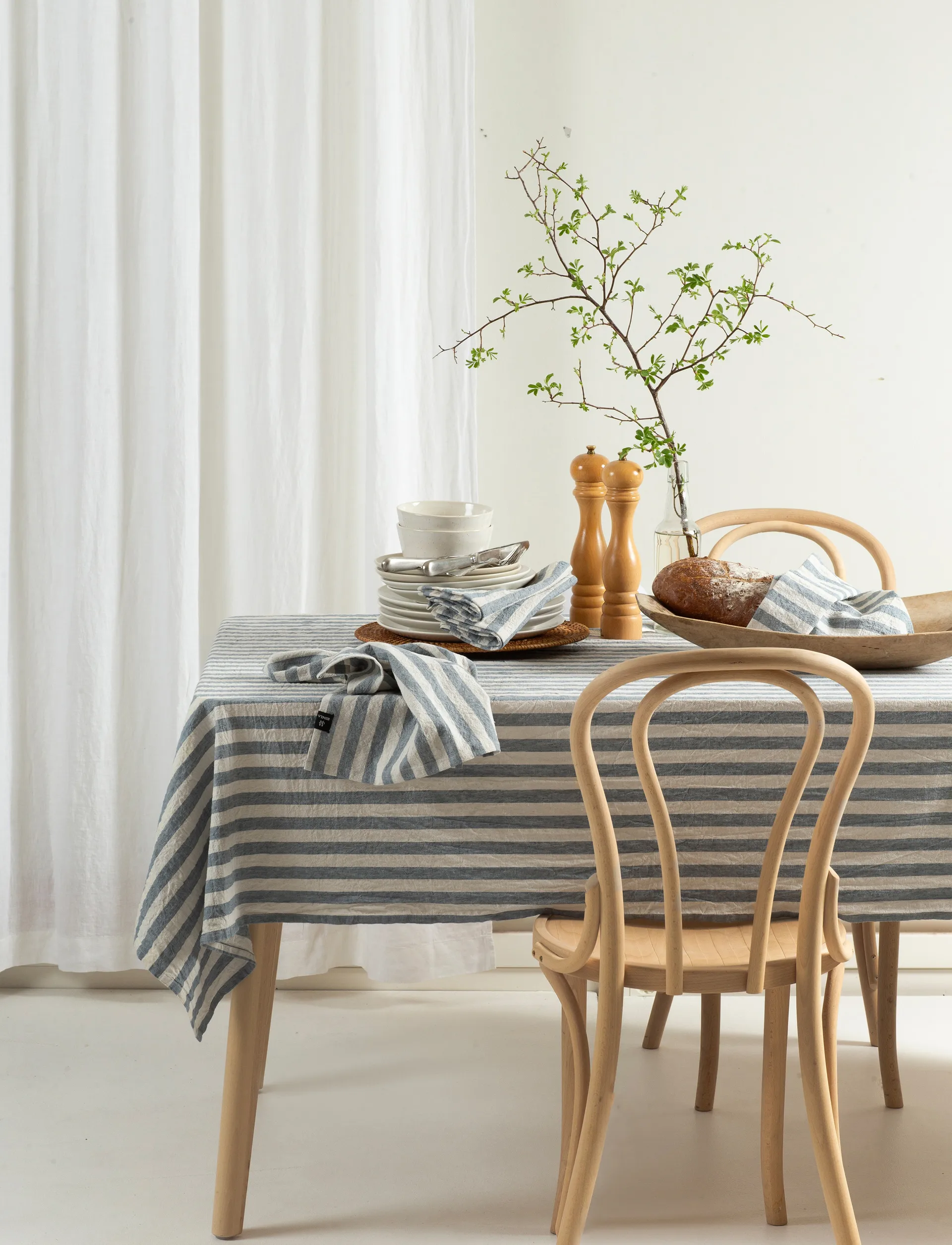 Nappe Riviera 145x250 cm, Azur Himla