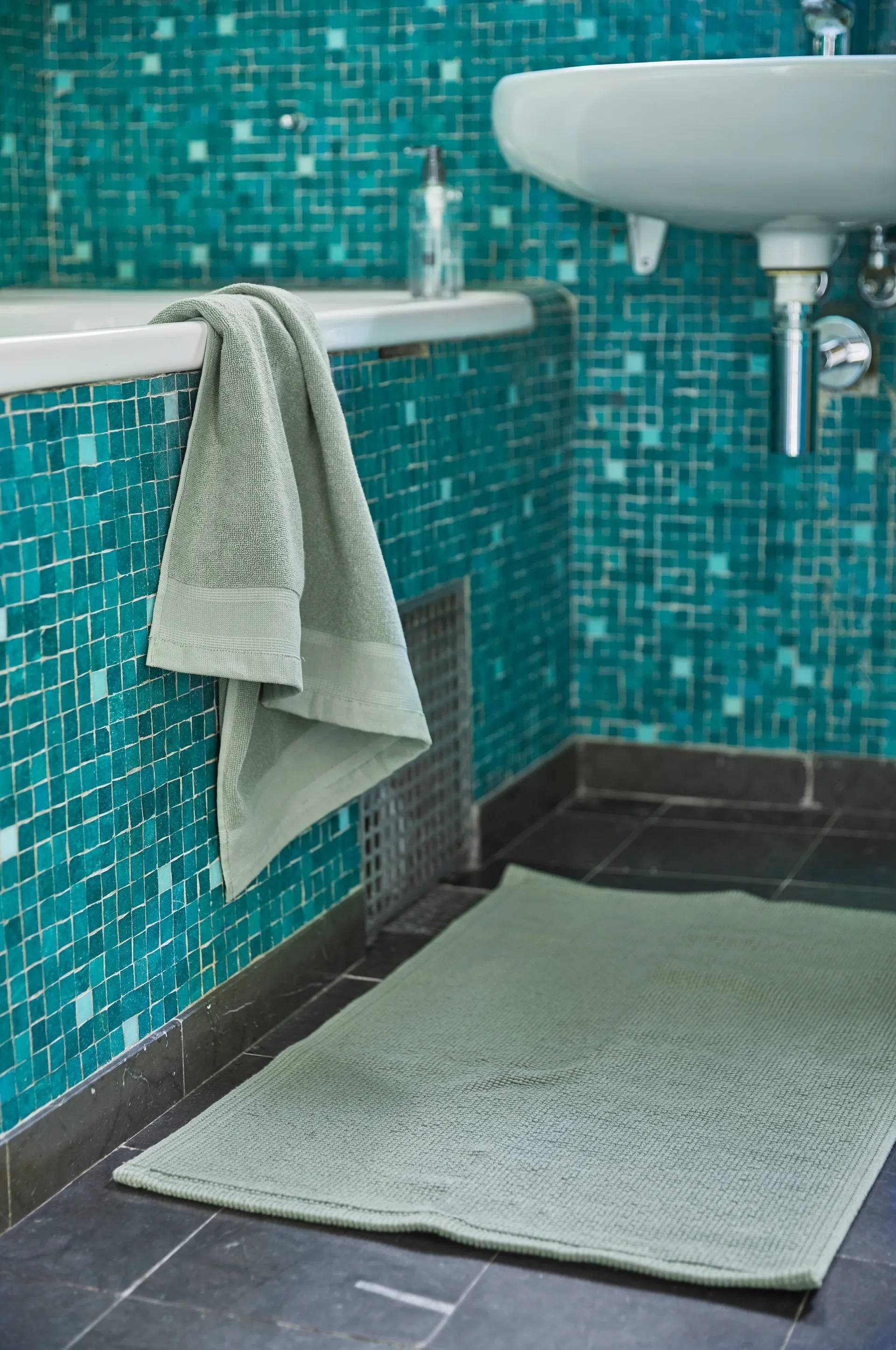 Tapis de bain Love 50x80cm, Sage Himla