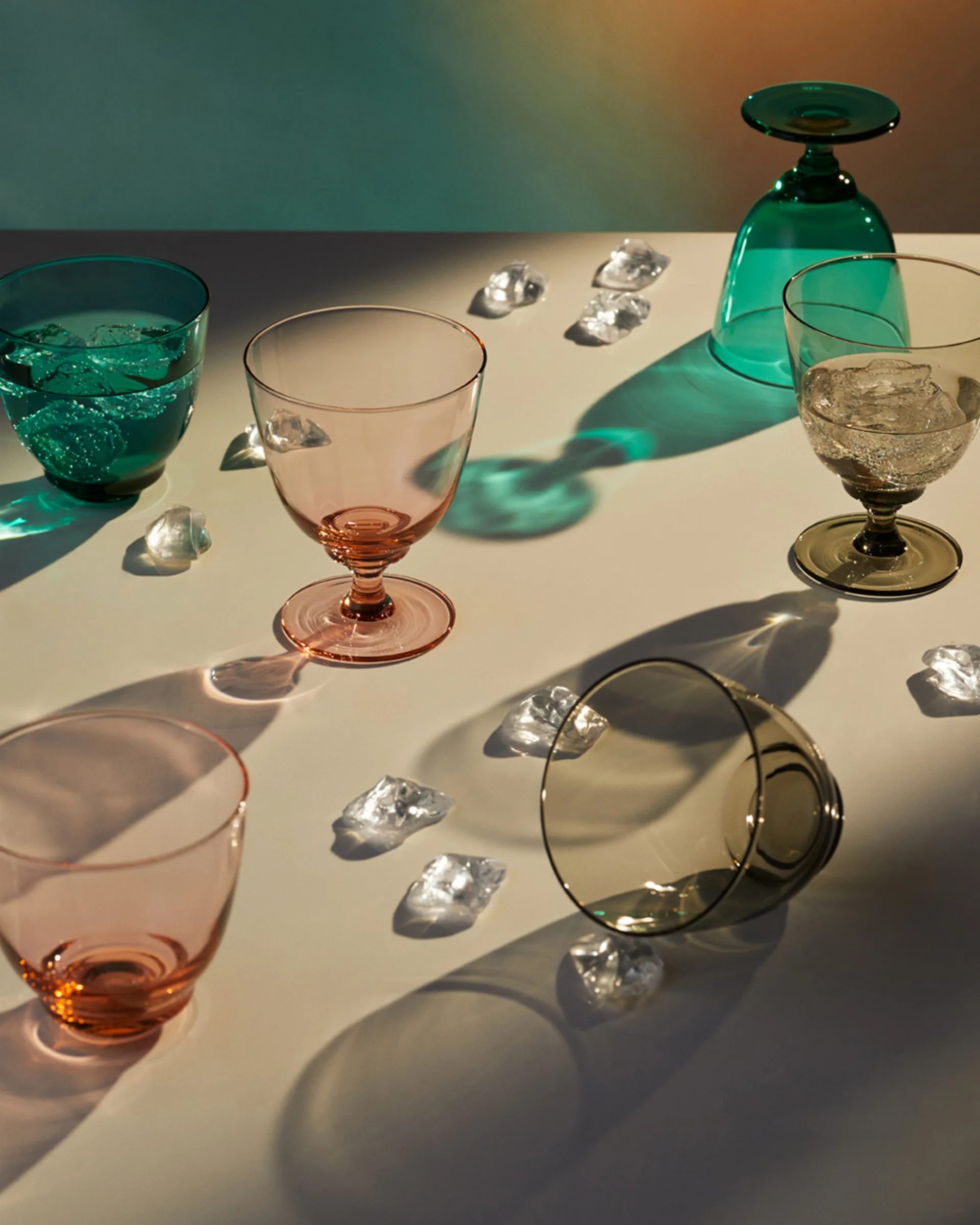 Verre à eau Flow 35 cl, Champagne Holmegaard