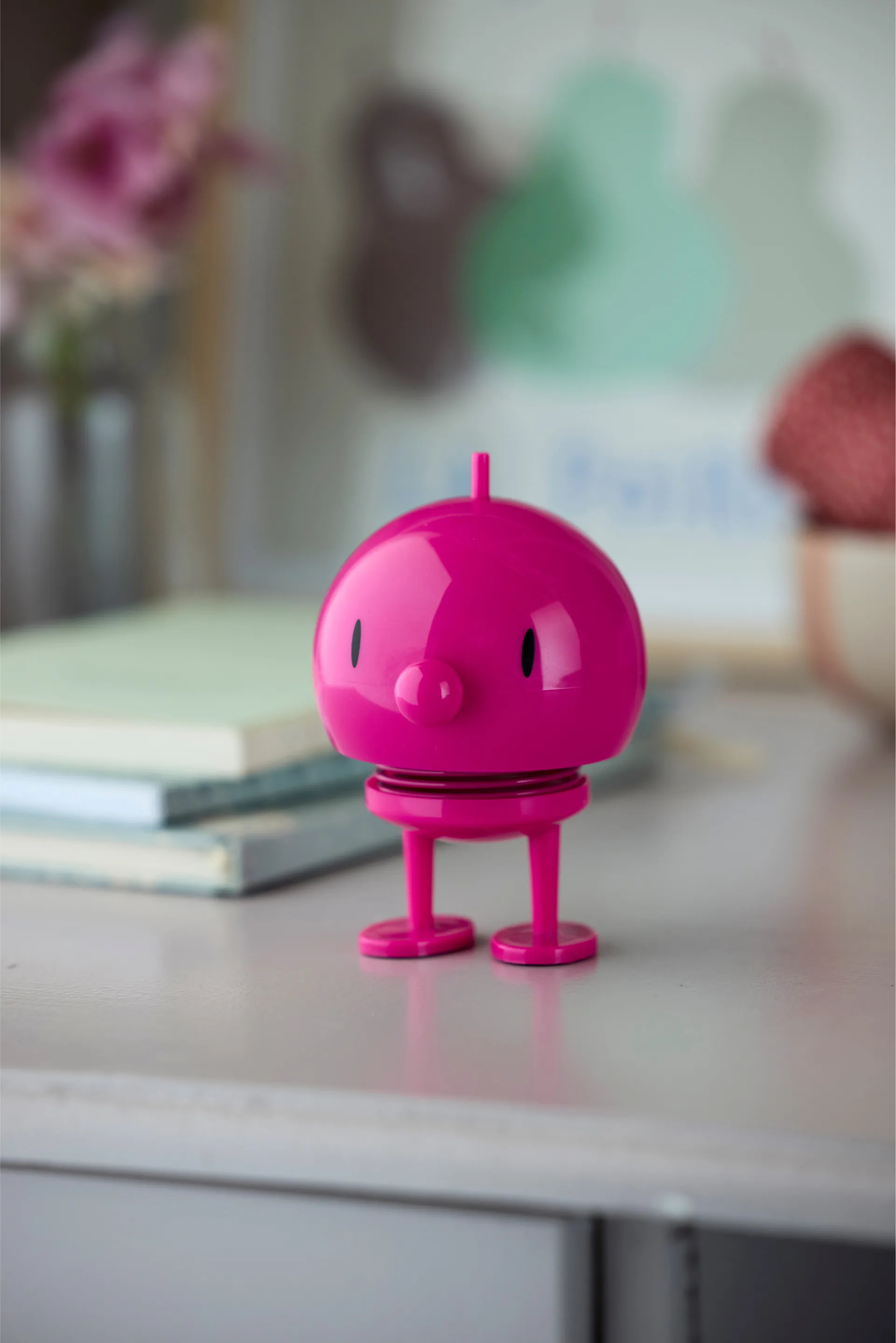 Figurine Hoptimist Bumble M, Pink Hoptimist