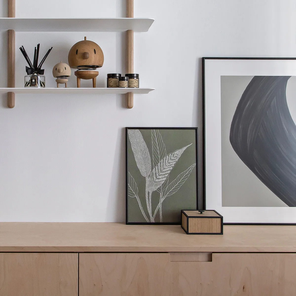 Figurine Hoptimist Bumble M, Raw oak Hoptimist