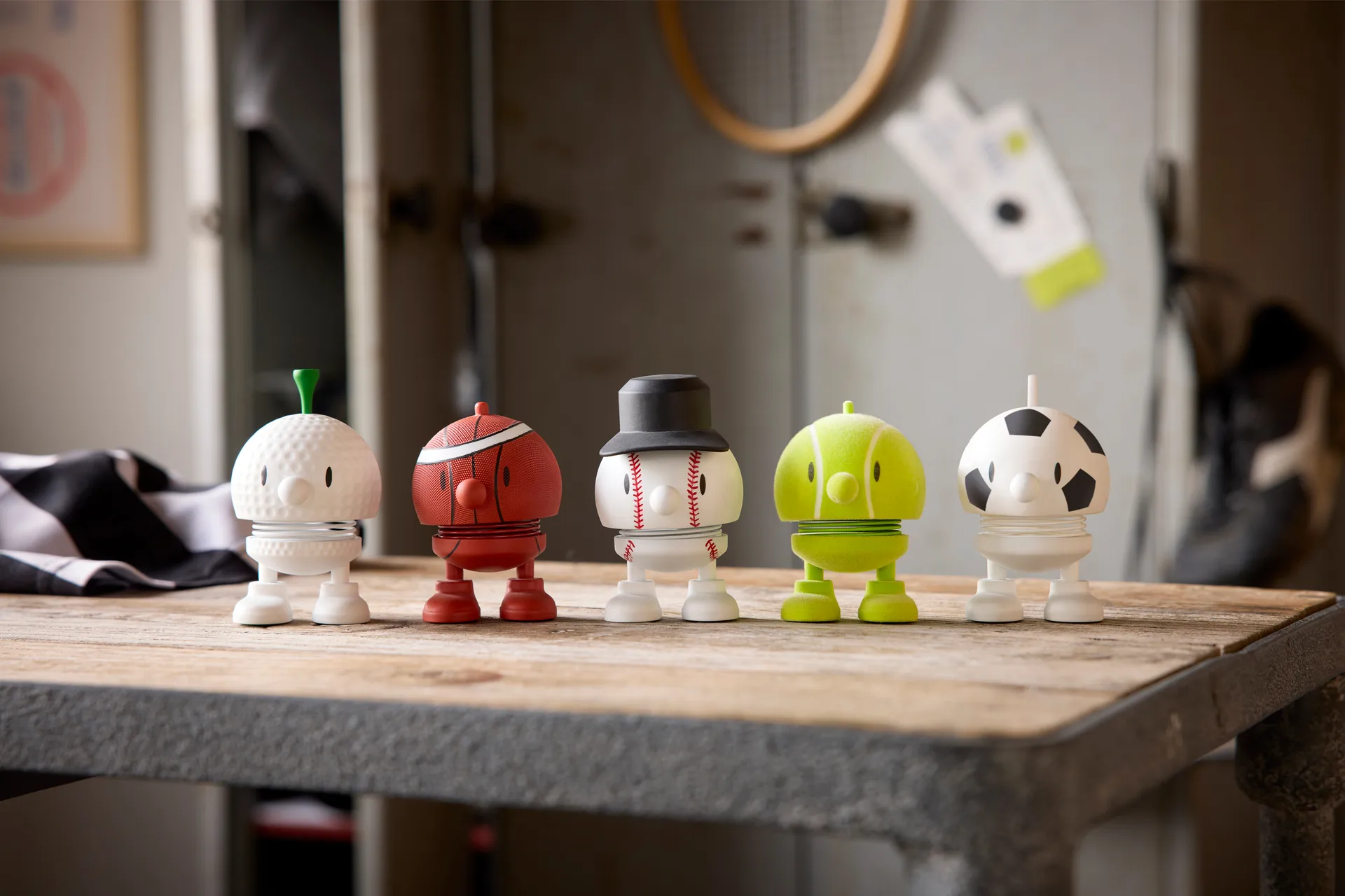 Figurine Hoptimist Golf Bumble S, White Hoptimist