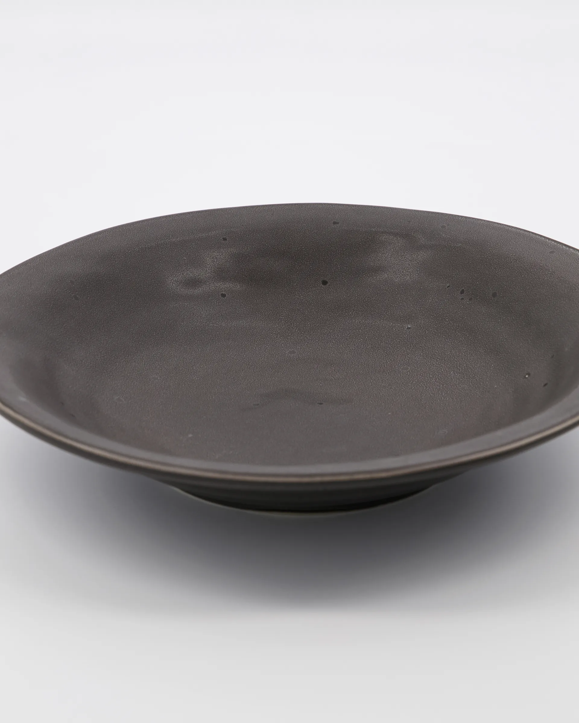 Assiette à soupe Rustic Ø25 cm, Gris foncé House Doctor