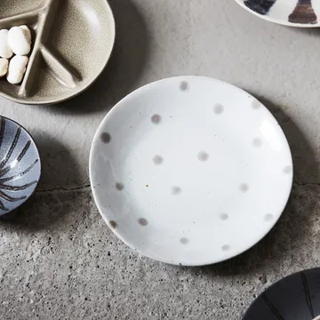 Assiette Dots Ø15,7 cm - Blanc-vert - House Doctor