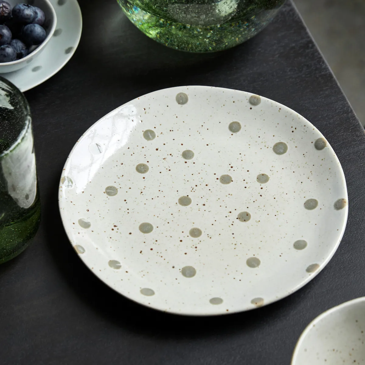 Assiette Dots Ø19,5 cm, Beige House Doctor