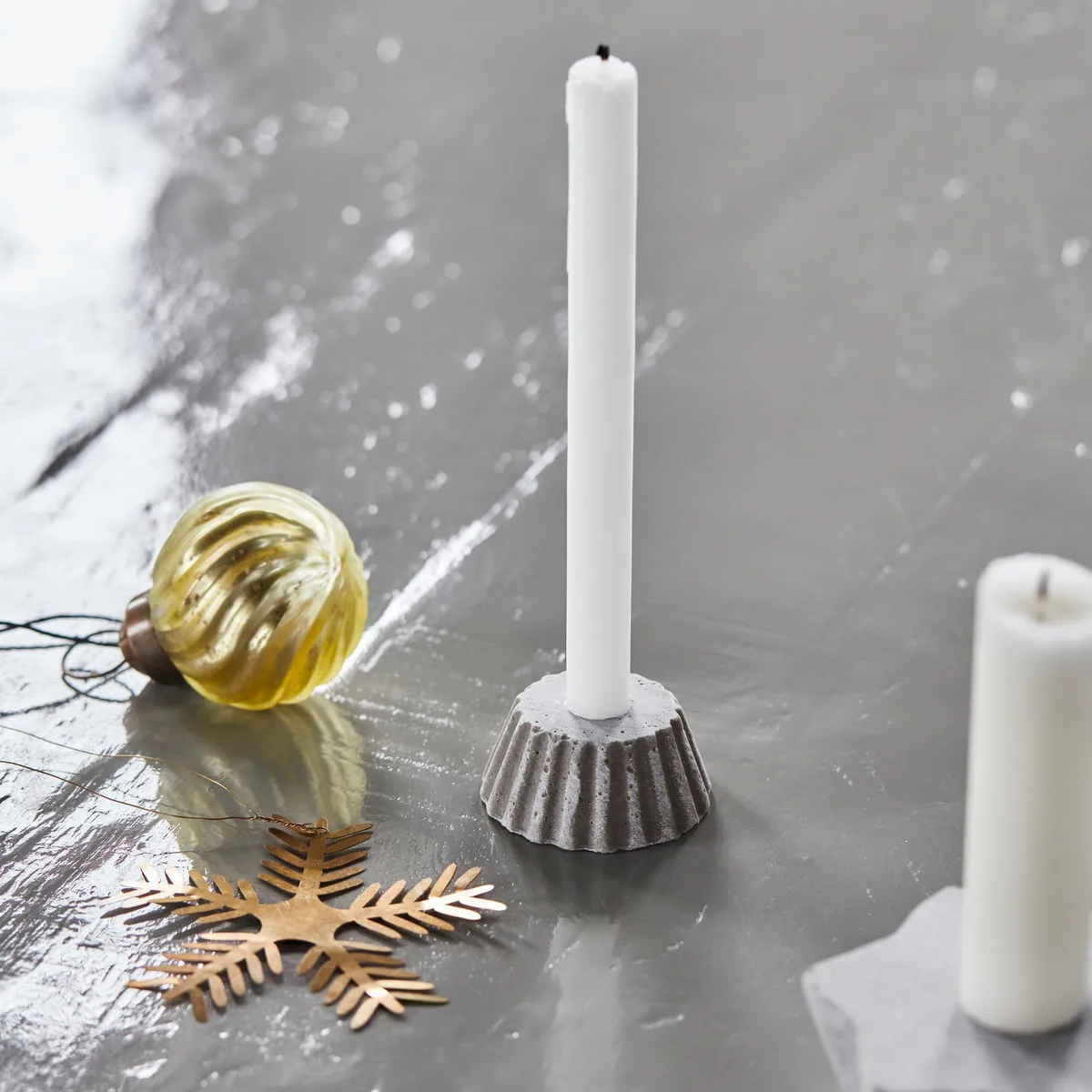 Bougeoir Mold Bake Ø5 cm, Gris House Doctor