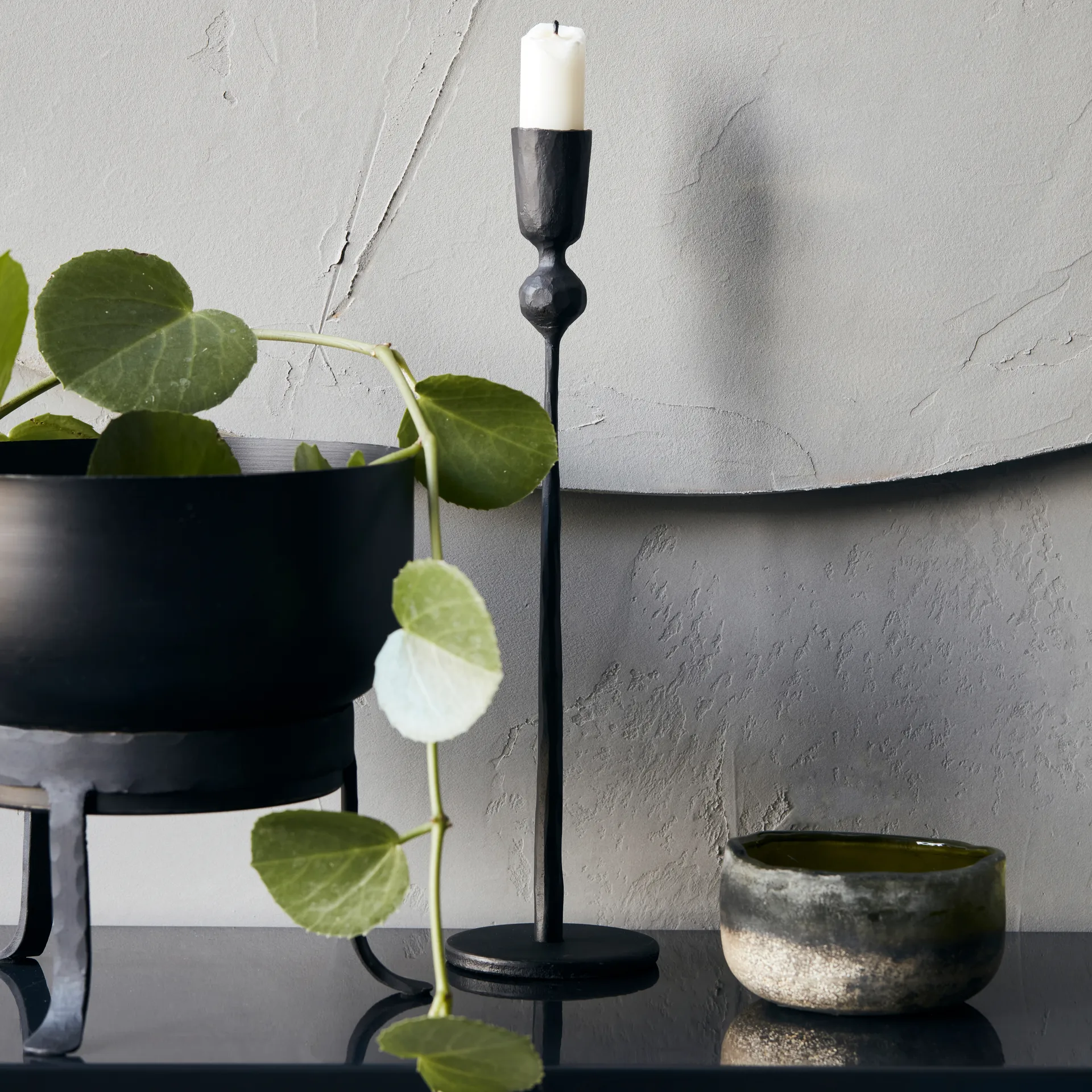 Bougeoir Trivo 41 cm, Noir House Doctor