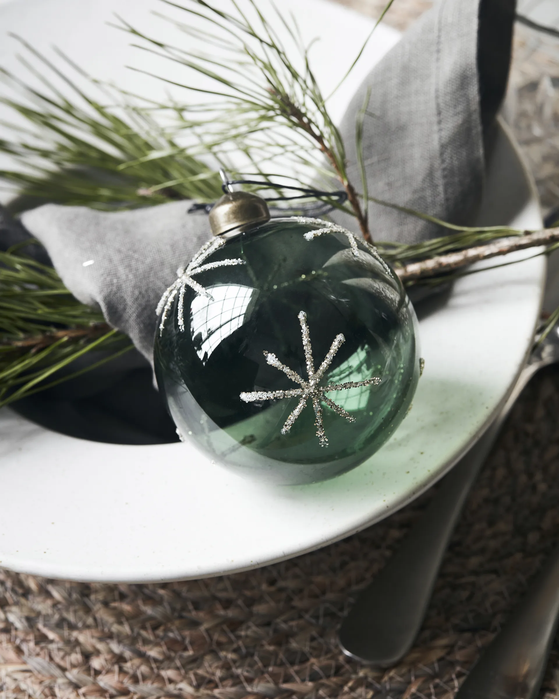 Boule de Noël Star Ø8 cm, Vert House Doctor