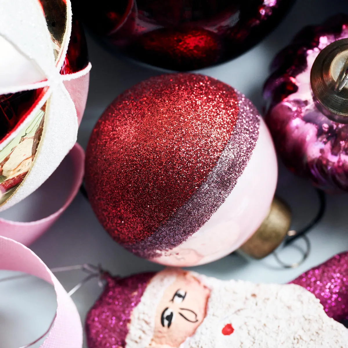 Boule de Noël Stripe Ø5 cm, Rose-rouge House Doctor