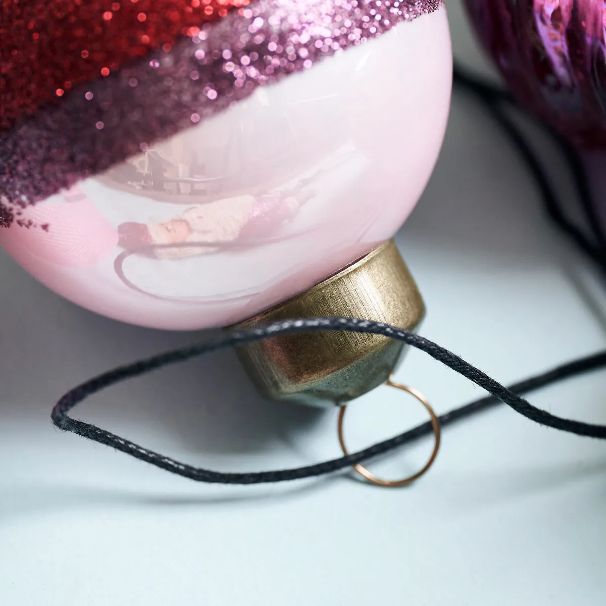 Boule de Noël Stripe Ø5 cm, Rose-rouge House Doctor