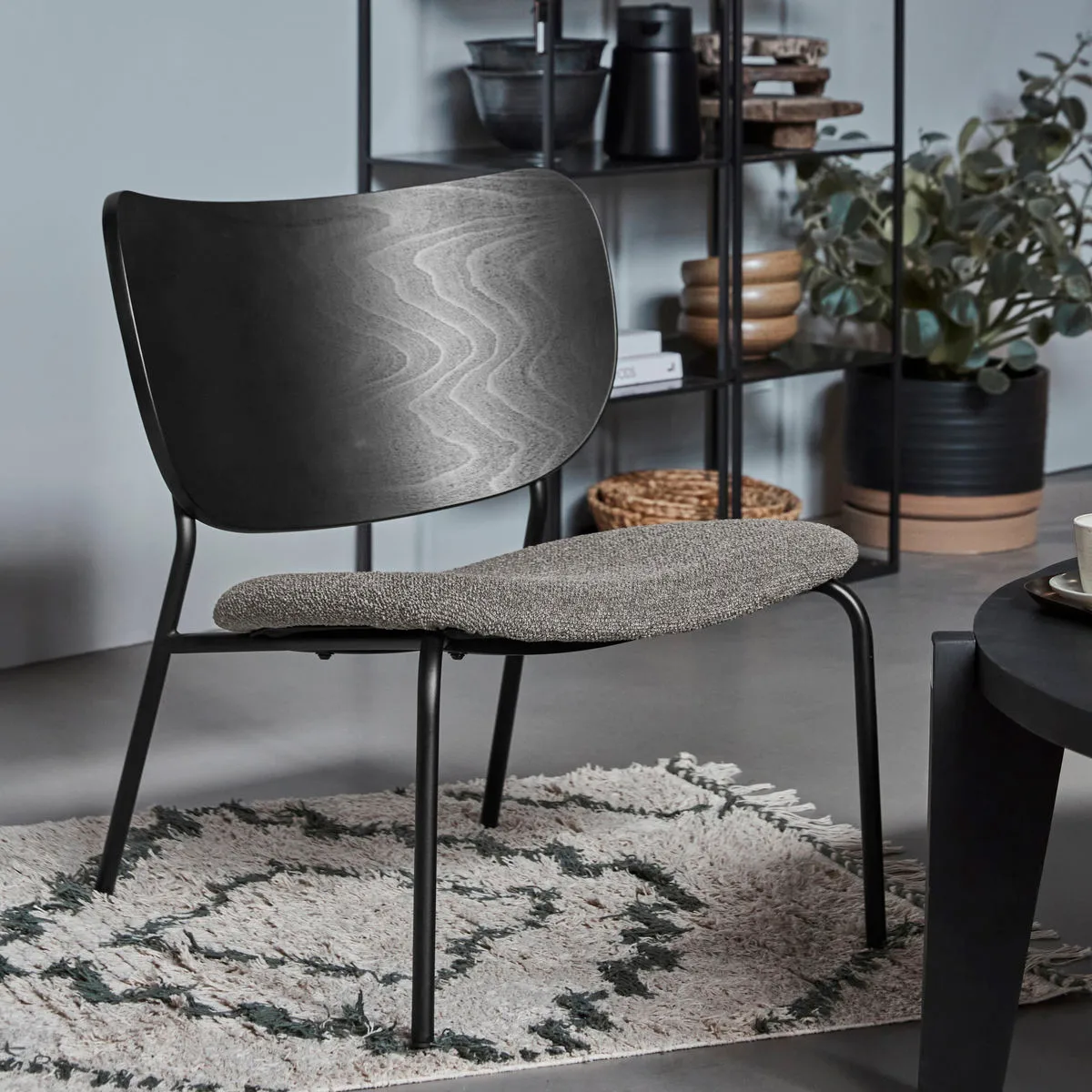 Chaise Longa avec structure en acier, Hêtre brun House Doctor