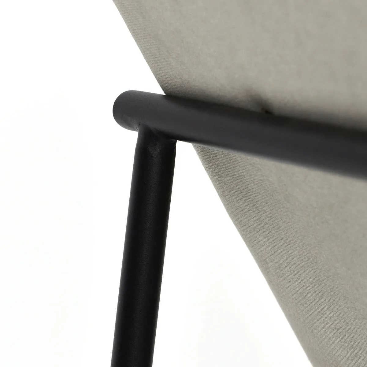 Chaise longue Pipe, Sable House Doctor