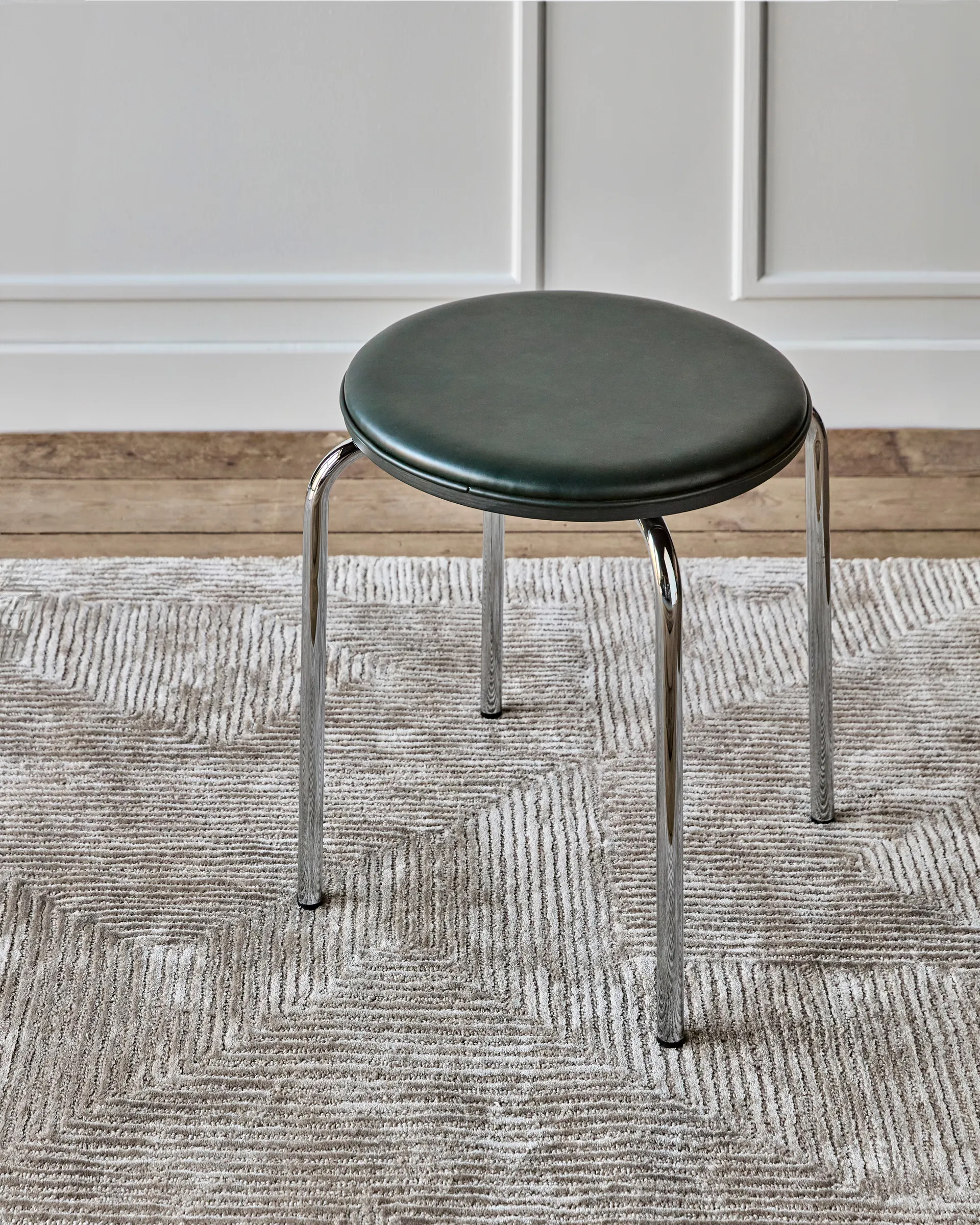Comma tabouret rond, Vert foncé, Ø37x45 cm House Doctor
