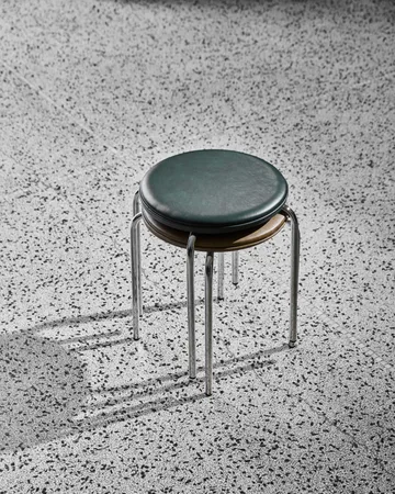 Comma tabouret rond - Vert foncé, Ø37x45 cm - House Doctor