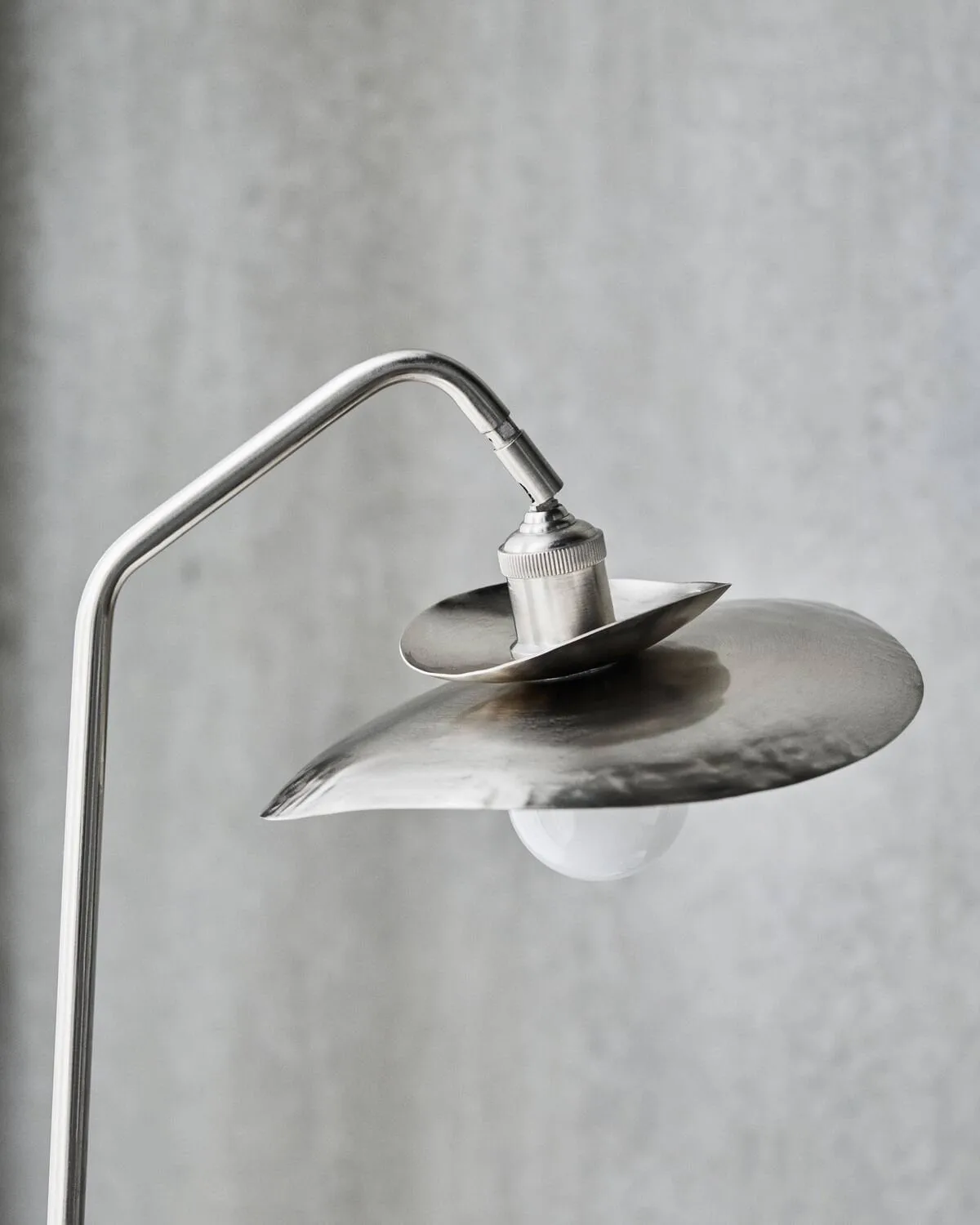 Lampadaire Stand, Argent brossé, 129,5 cm House Doctor