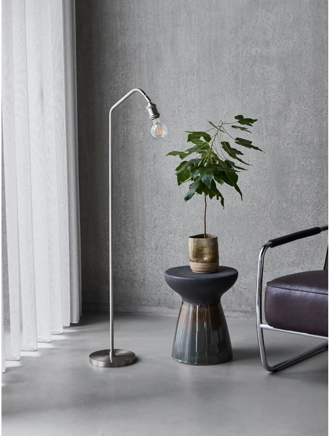 Lampadaire Stand, Argent brossé, 129,5 cm House Doctor