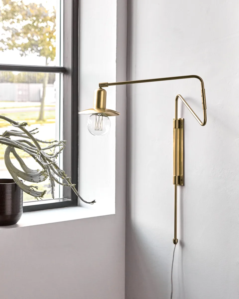 Lampe murale Swing, Laiton House Doctor