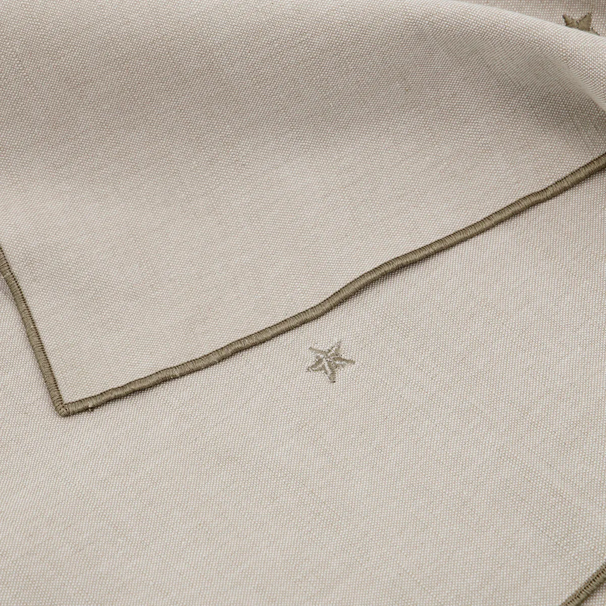 Nappe Twinkle 140x240 cm, Taupe House Doctor
