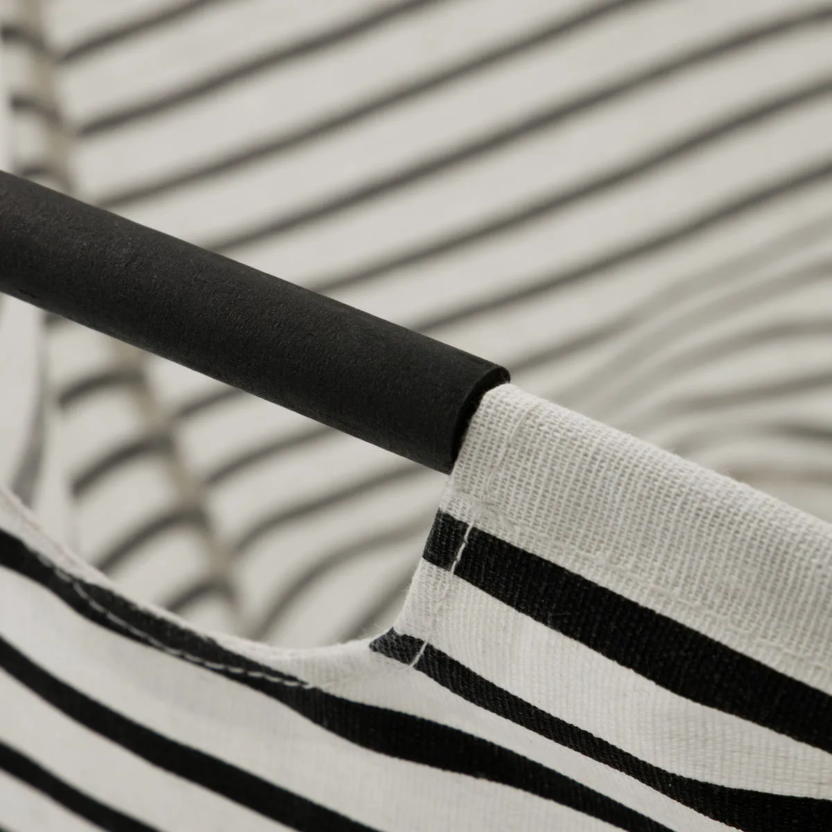 Panier à linge Stripes, Noir-blanc House Doctor