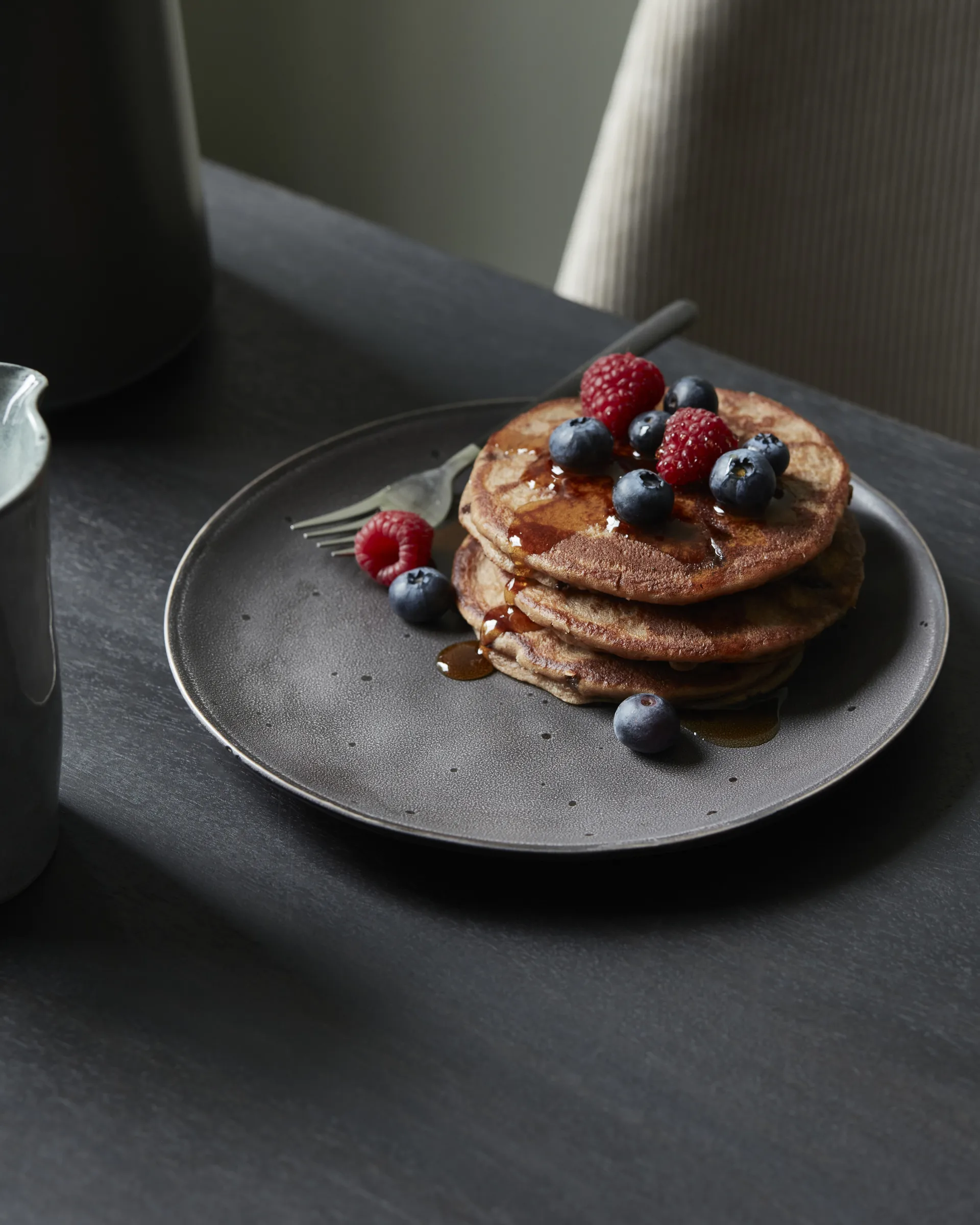 Petite assiette Rustic Ø20 cm, Gris foncé House Doctor