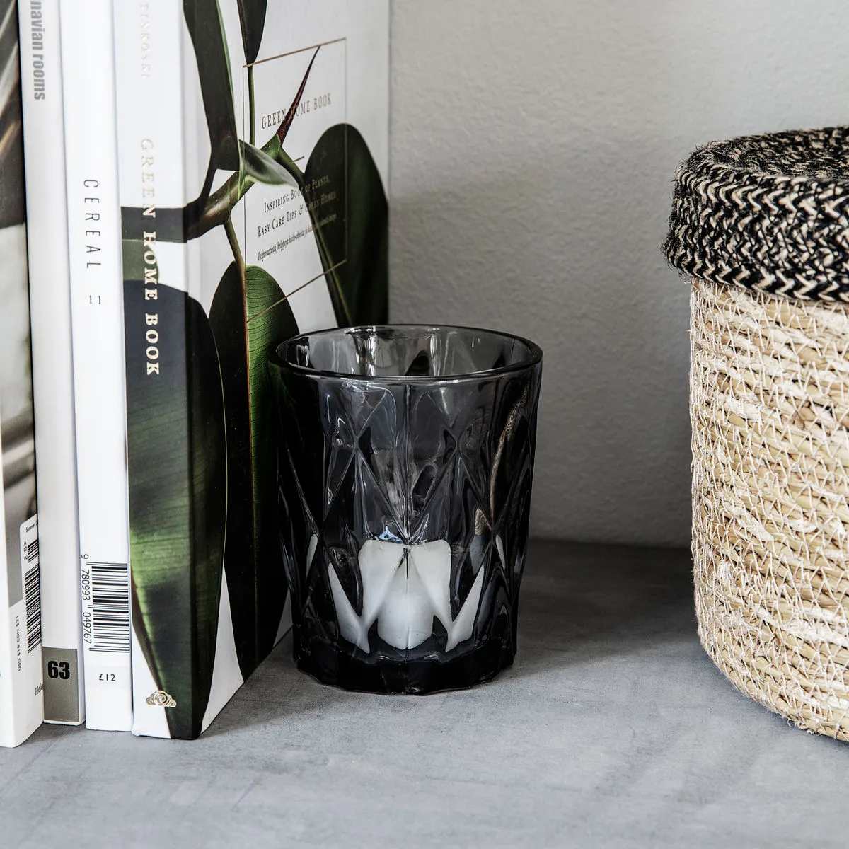 Photophore Facet, Gris House Doctor