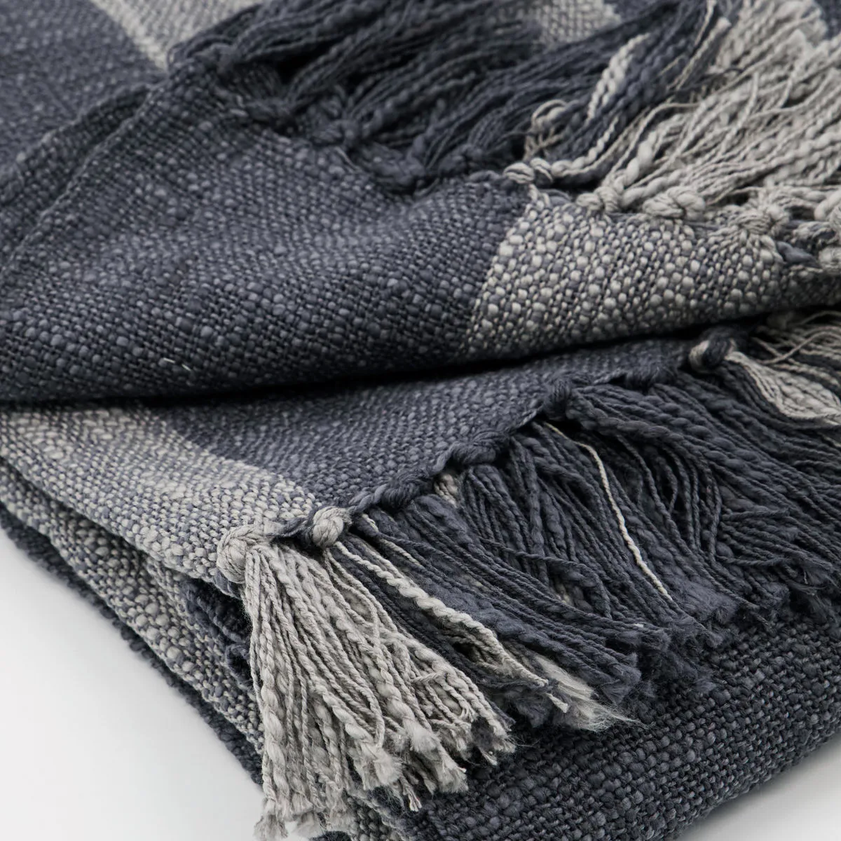 Plaid Ponra 130x180 cm, Gris House Doctor