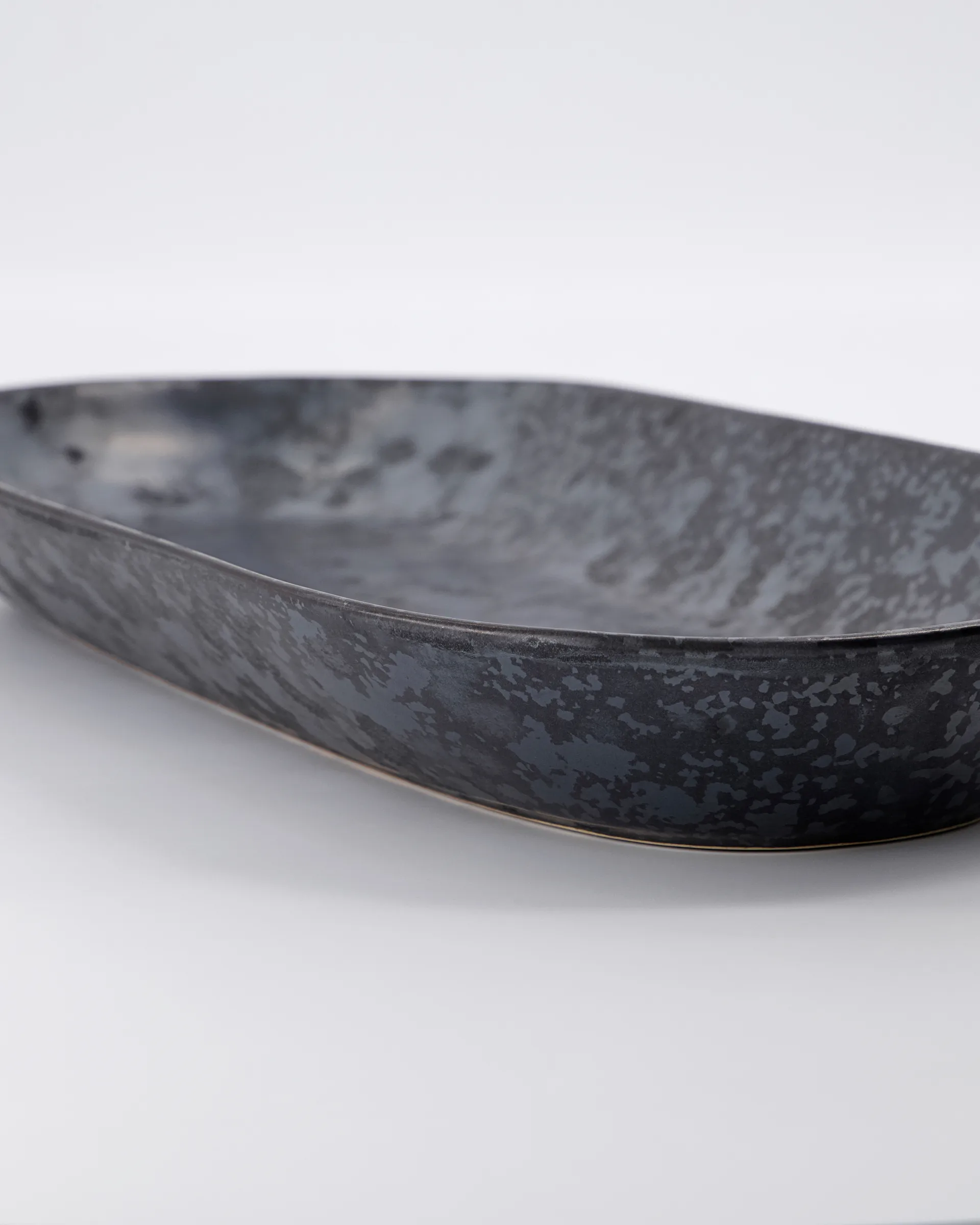 Plat à service Pion 19x38 cm, Noir-marron House Doctor