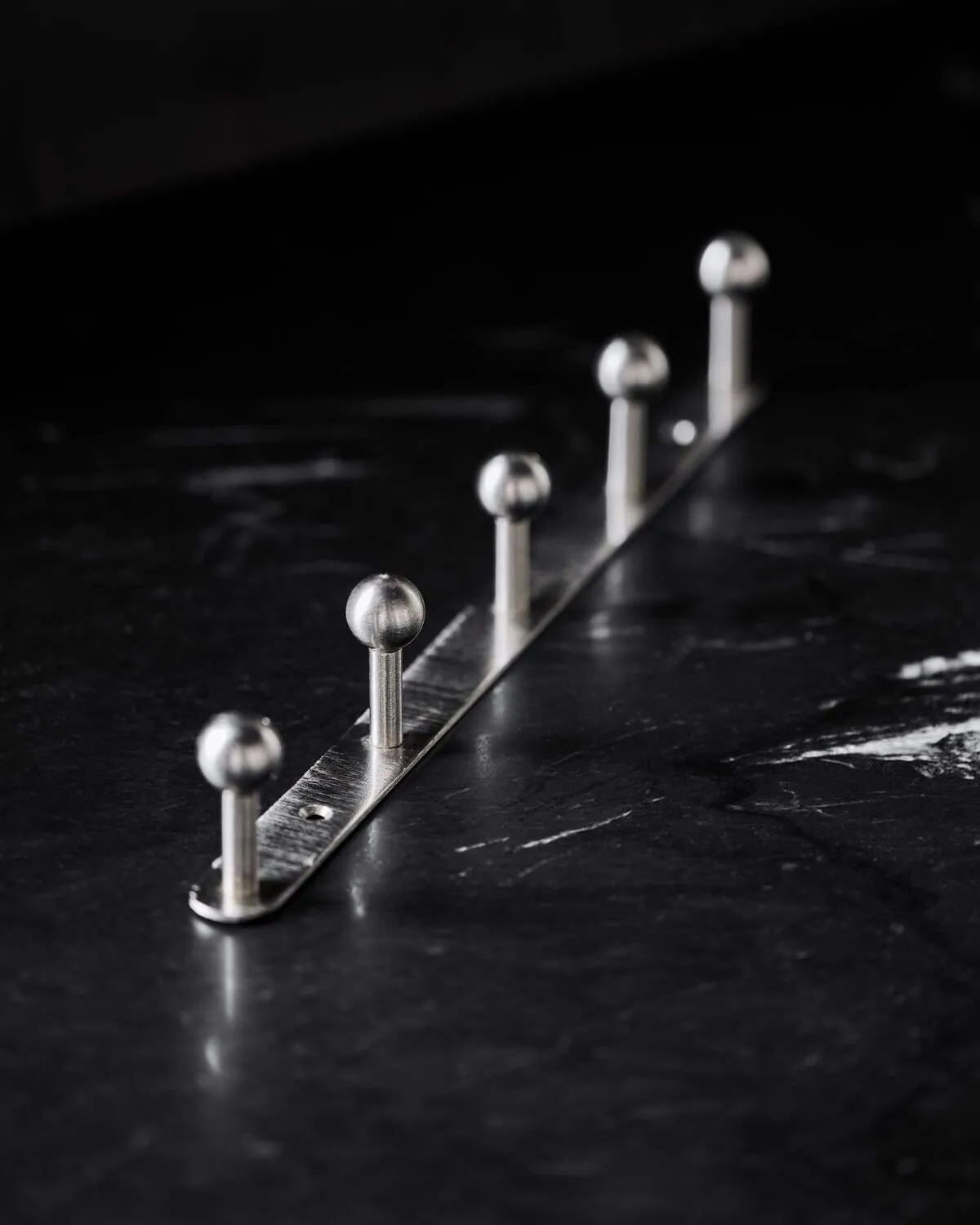 Porte-manteaux Ball, Silver finish 35x5x2 cm House Doctor