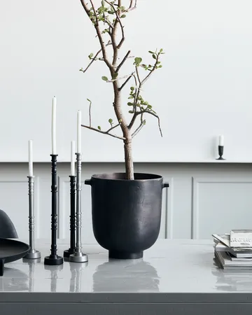 Pot de fleur Foem Ø25 cm - Browned brass - House Doctor