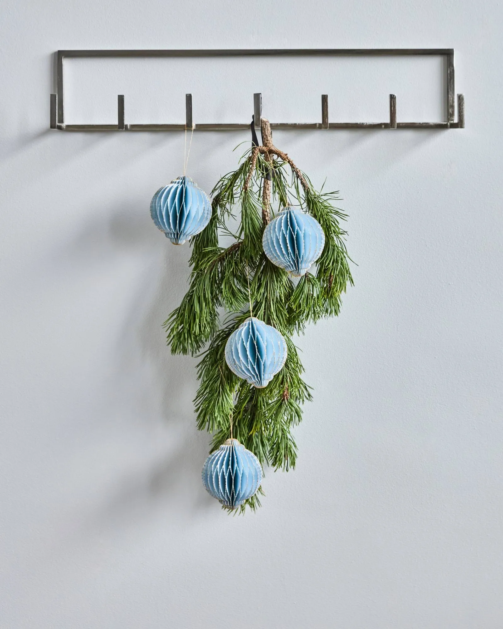 Suspension de Noël Alsta lot de 4, Bleu clair, Ø10 cm House Doctor