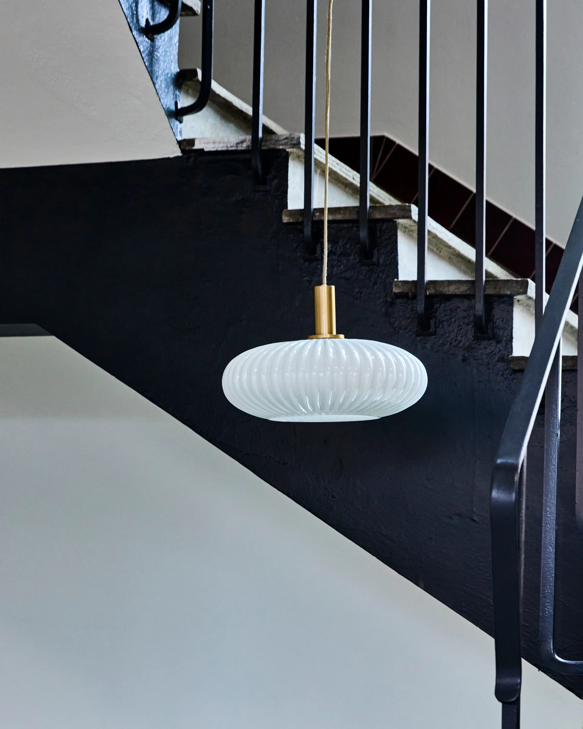 Suspension Fort, Laiton antique House Doctor