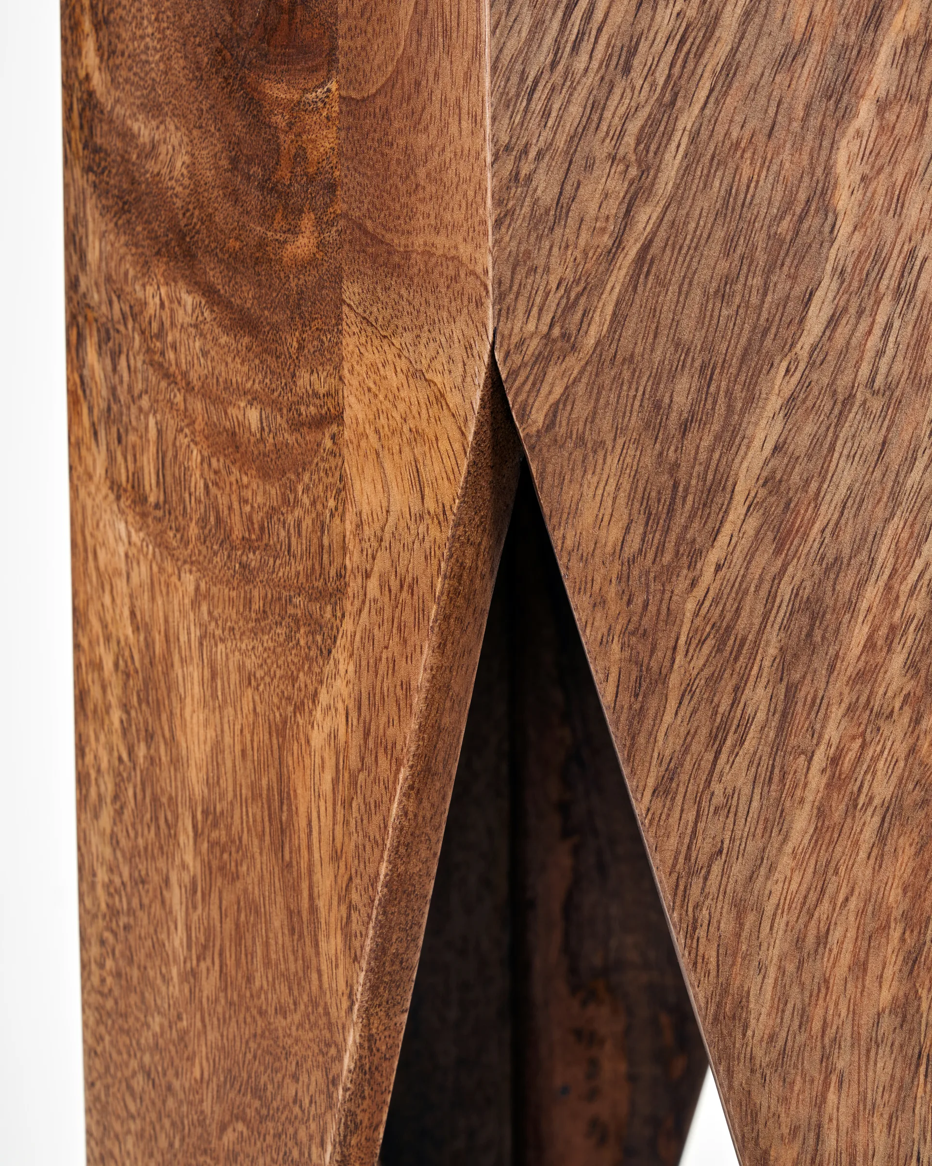 Tabouret Okta 33x45 cm, Bois de manguier House Doctor