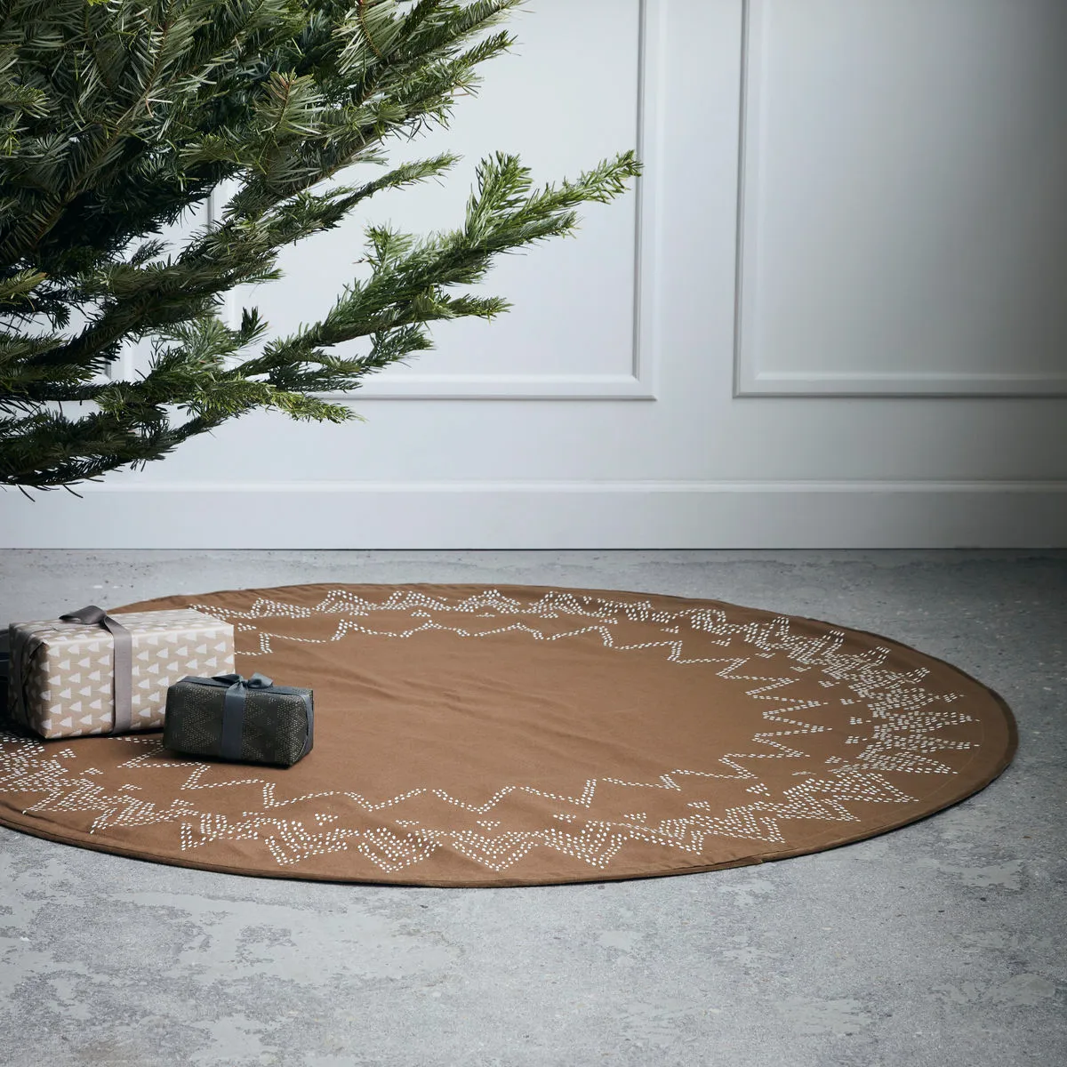 Tapis de sapin Noel Ø120 cm, Marron House Doctor