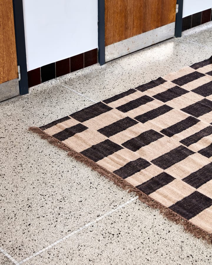 Tapis Graph, Noir-nature, 160x230 cm House Doctor