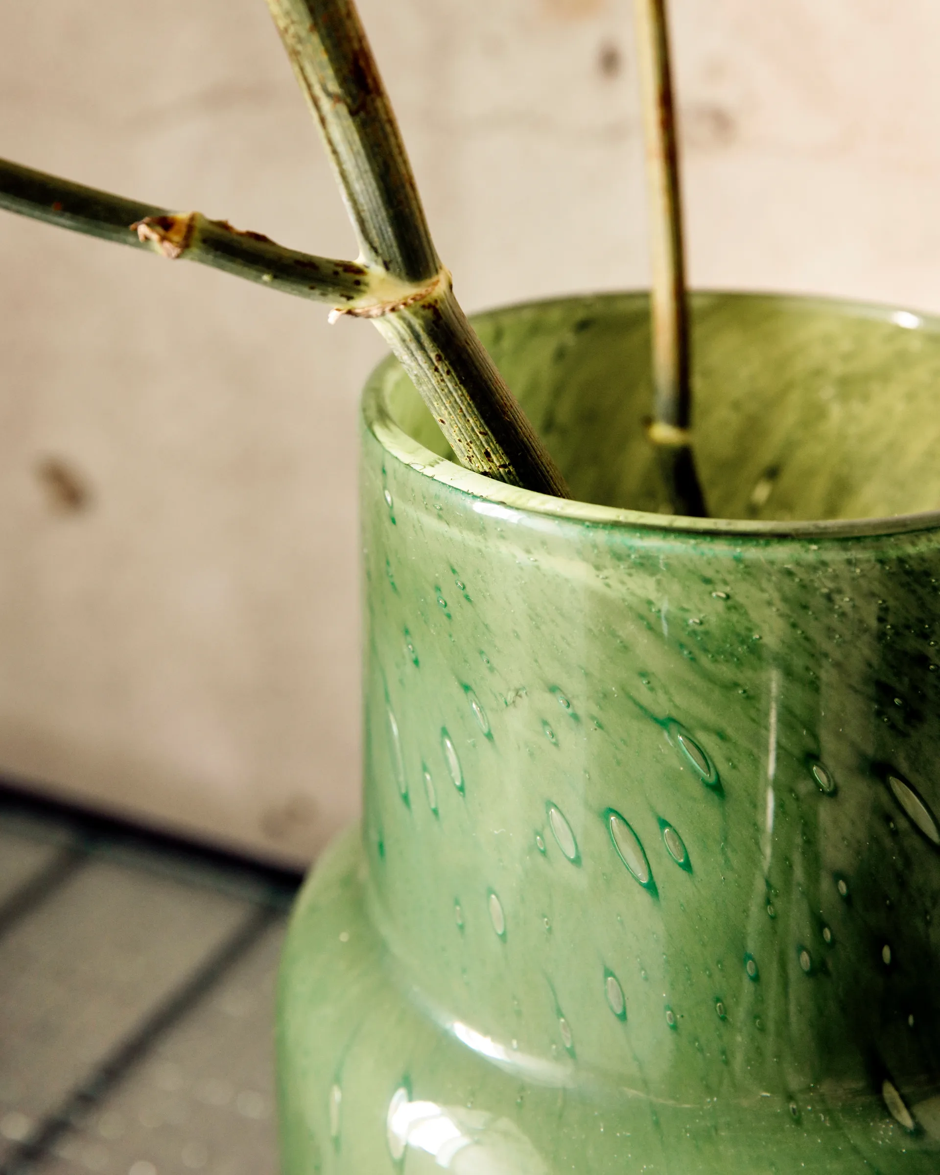 Vase Bole Ø17,5 cm, Vert foncé House Doctor