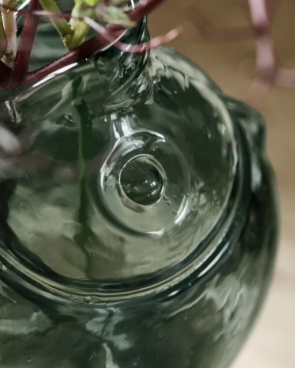 Vase Fish 17,5 cm, Gris fumé House Doctor